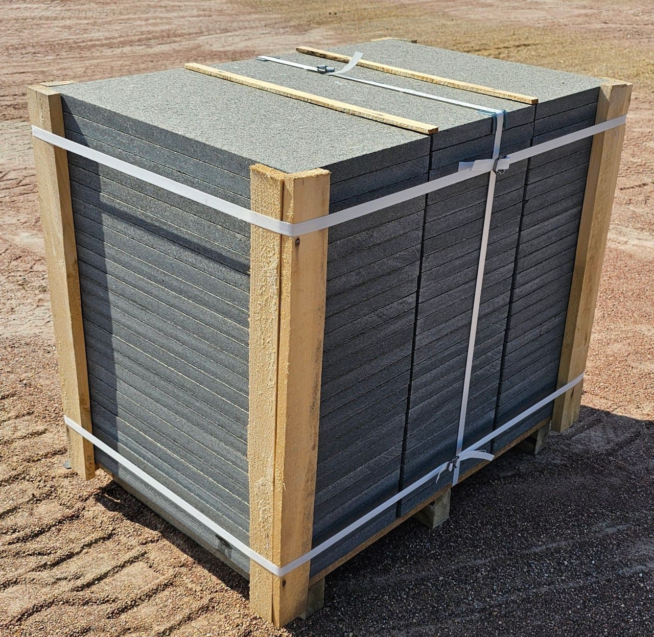 Płyta granitowa płomieniowana ciemnoszara Gabro 60х40х5 cm - dodatkowe zdjęcie